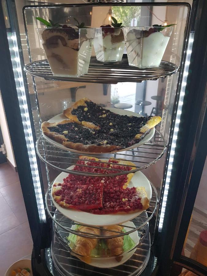 Penzion A Bistro Dilna Třeboň Buitenkant foto