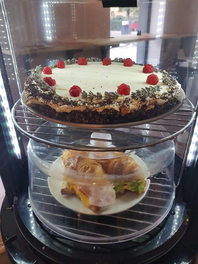 Penzion A Bistro Dilna Třeboň Buitenkant foto